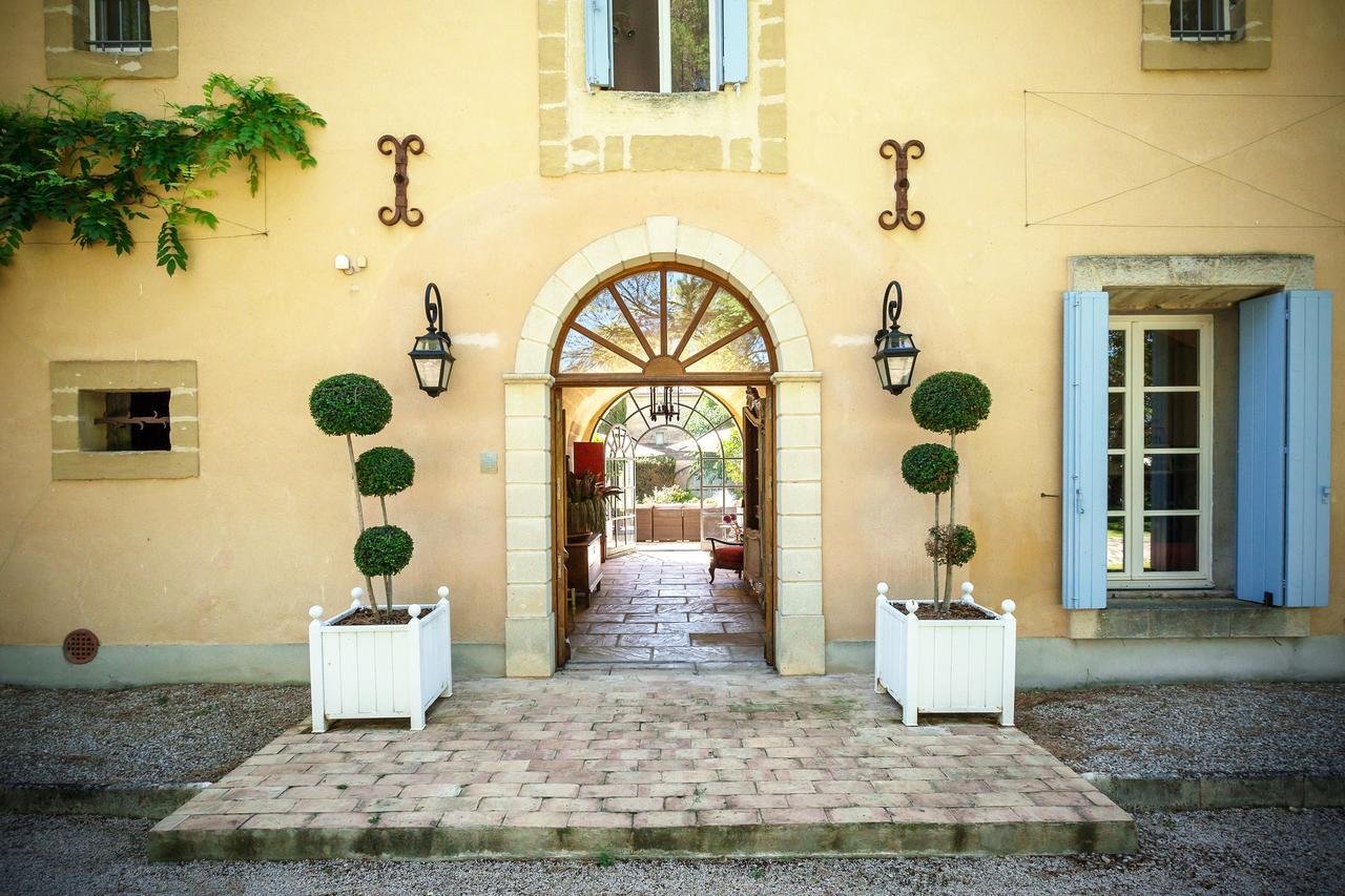 Domaine De Fos Bed and Breakfast Montaren-et-Saint-Médiers Exteriör bild